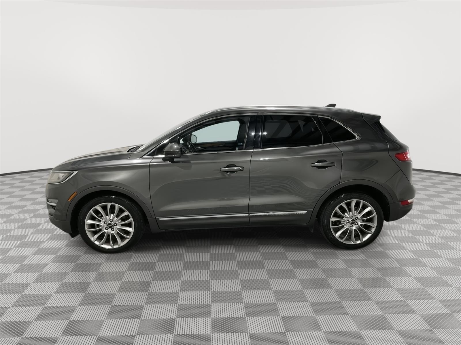 Used 2017 Lincoln MKC Reserve with VIN 5LMCJ3C94HUL22045 for sale in Kansas City