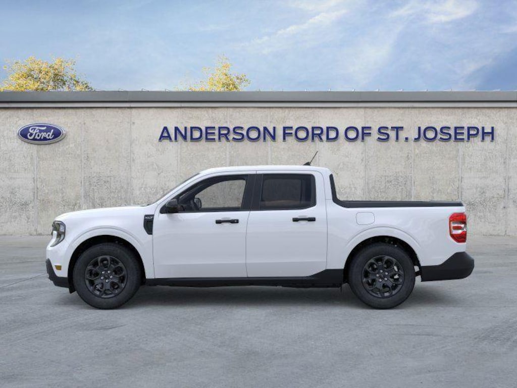 New 2025 Ford Maverick XLT Truck SuperCrew