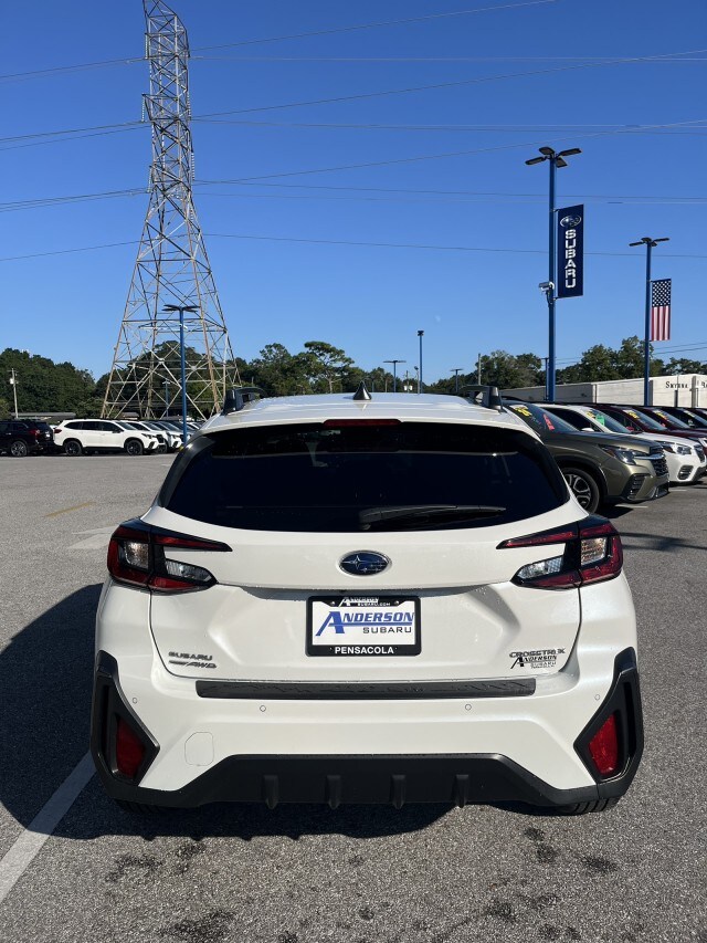 2025 Subaru Crosstrek Limited photo 4