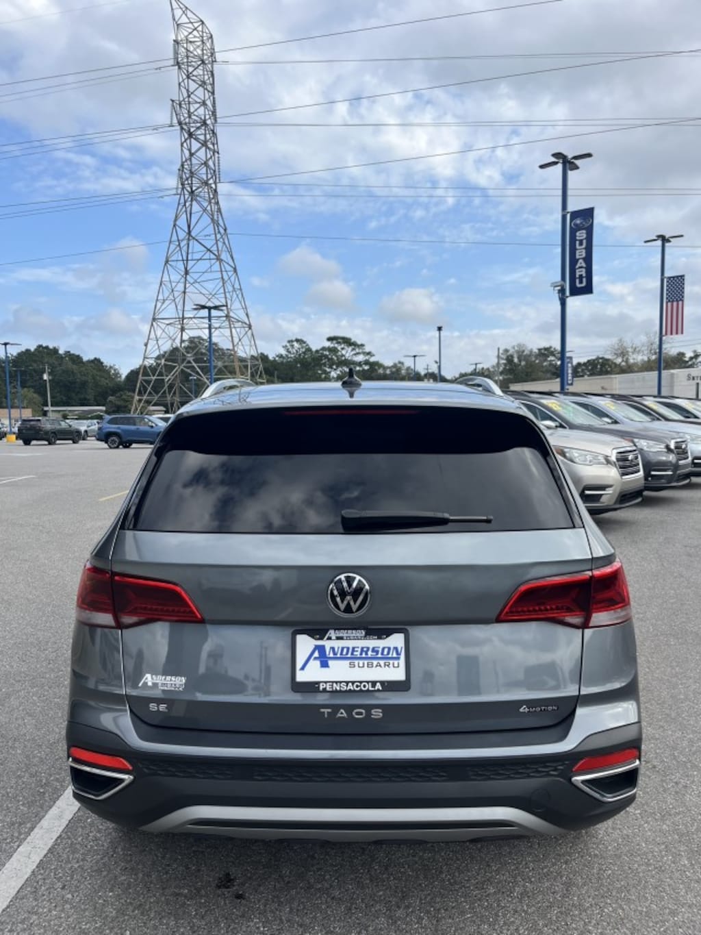 Used 2024 Volkswagen Taos SE SUV