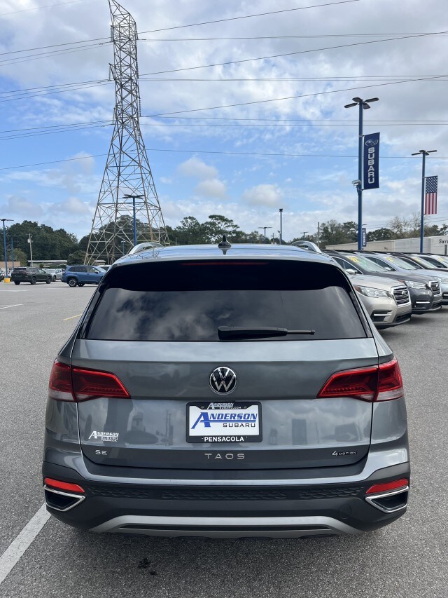 2024 Volkswagen Taos SE photo 4