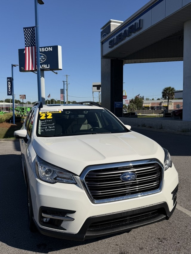 2022 Subaru Ascent Limited 7 Passenger's photo