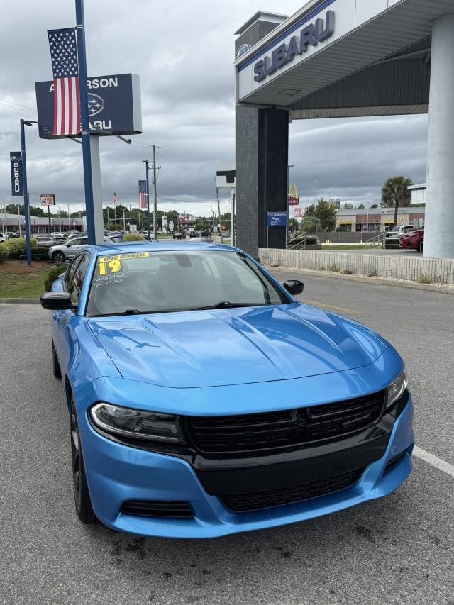 2019 Dodge Charger SXT's photo