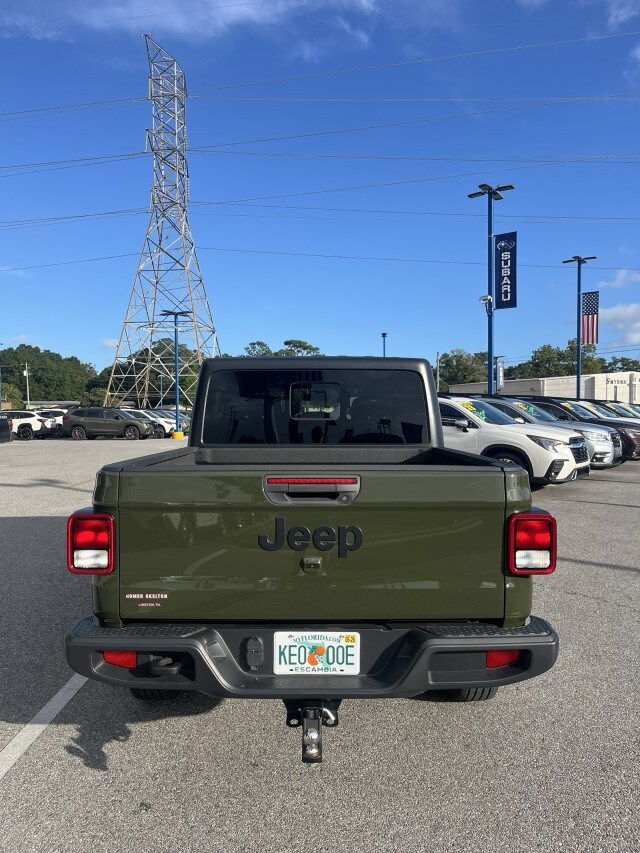2023 Jeep Gladiator Sport S photo 3