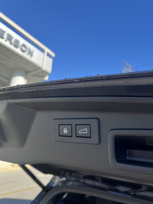 2026 Subaru Outback Premium - Photo 11