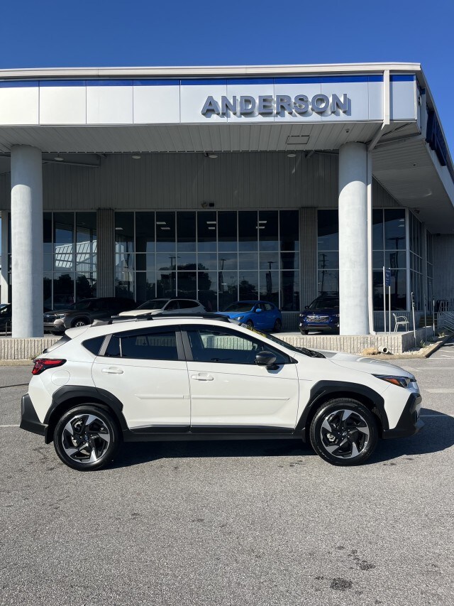 2025 Subaru Crosstrek Limited photo 2