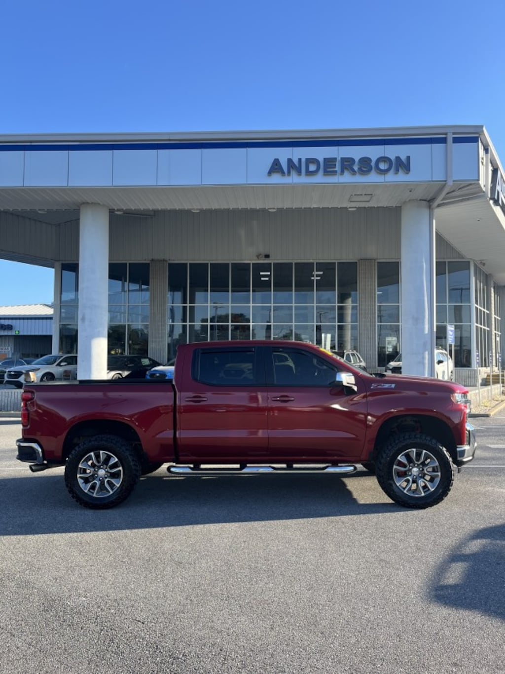 Used 2020 Chevrolet Silverado 1500 LT Truck Crew Cab
