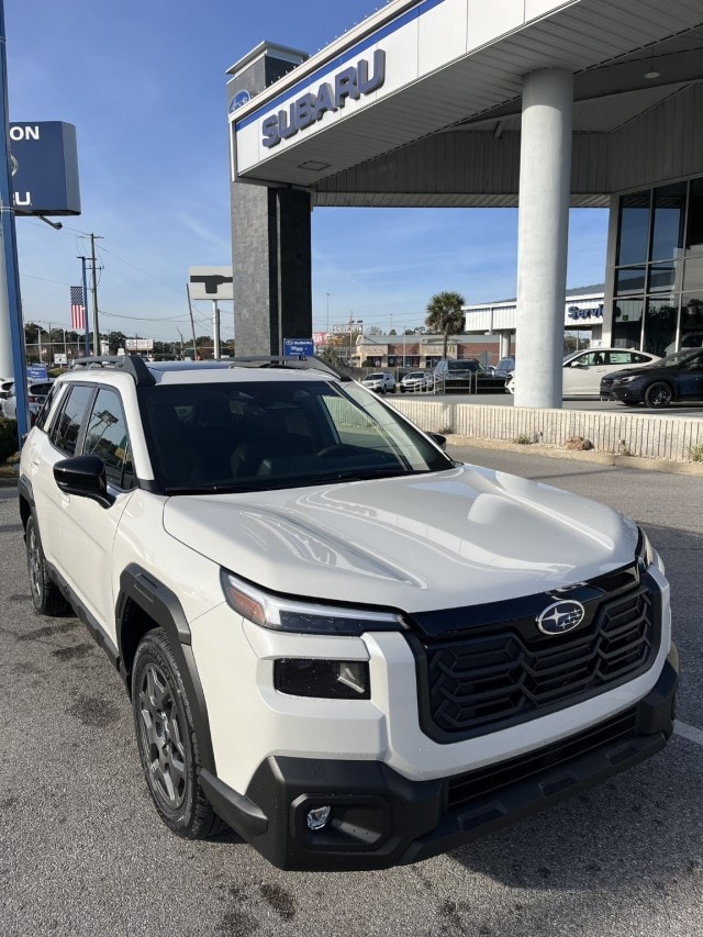 2026 Subaru Outback Premium's photo