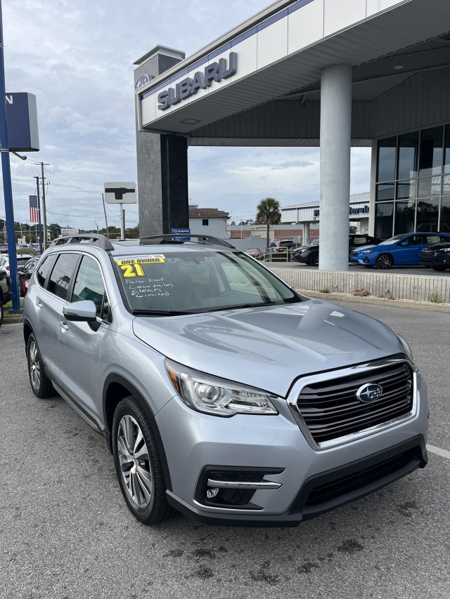 2021 Subaru Ascent Limited's photo