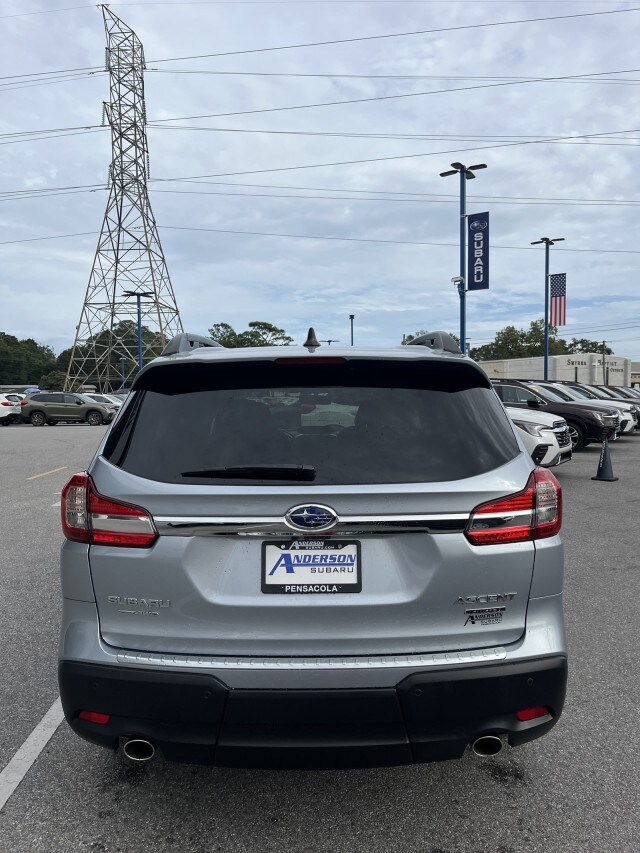 2021 Subaru Ascent Limited photo 4