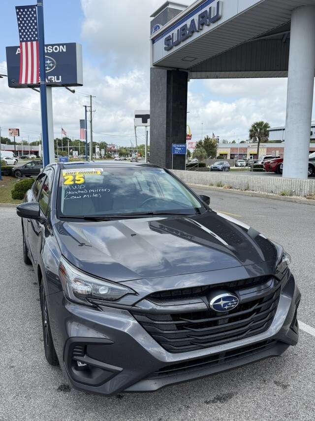 2025 Subaru Legacy Premium's photo