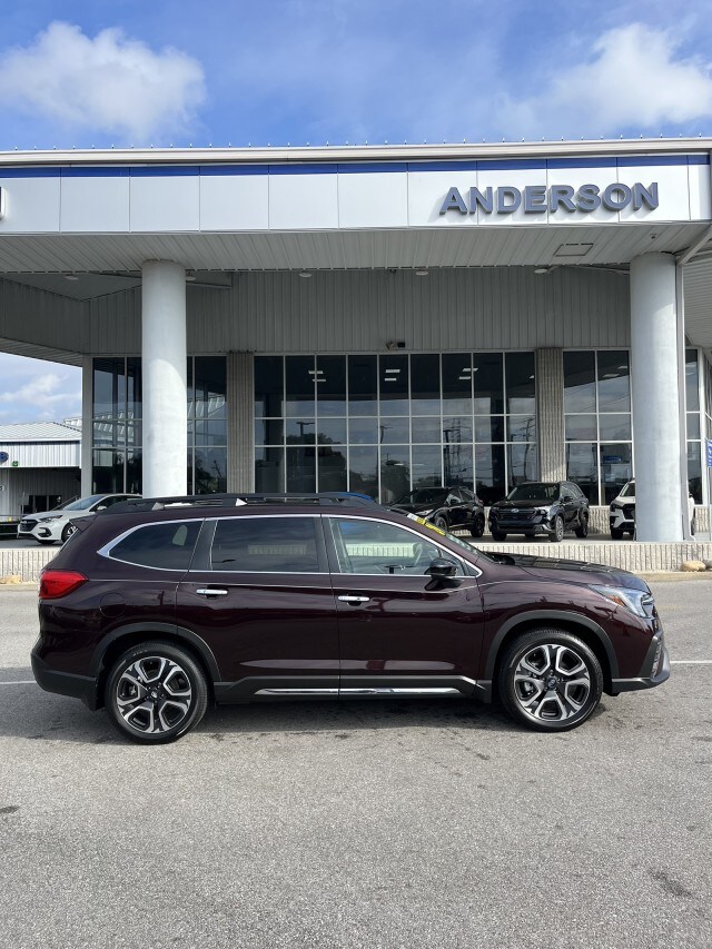 2024 Subaru Ascent Touring photo 2