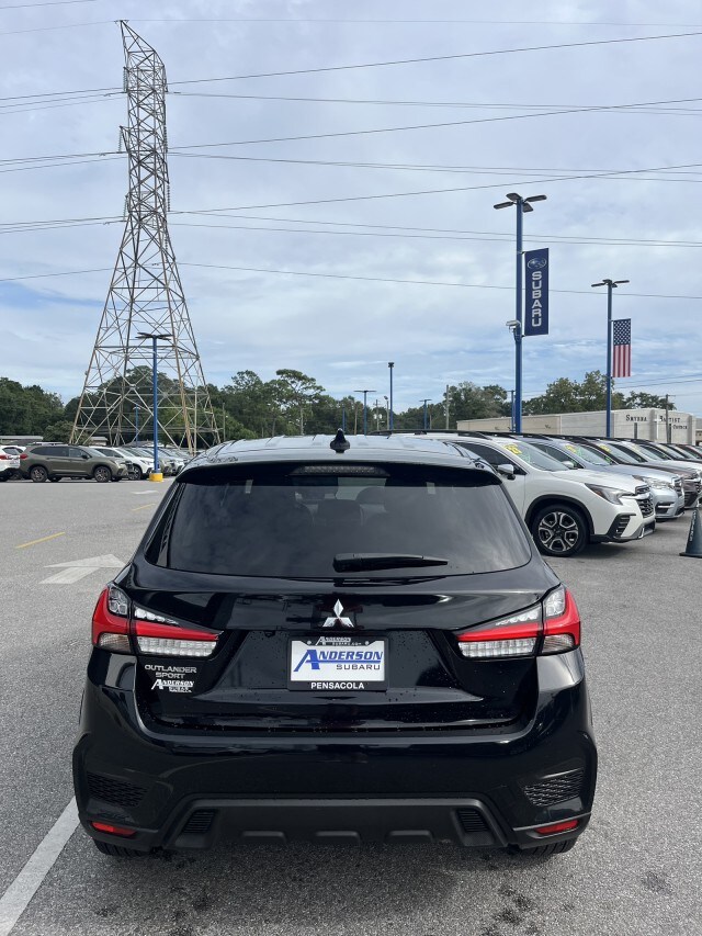 2023 Mitsubishi Outlander Sport ES photo 3