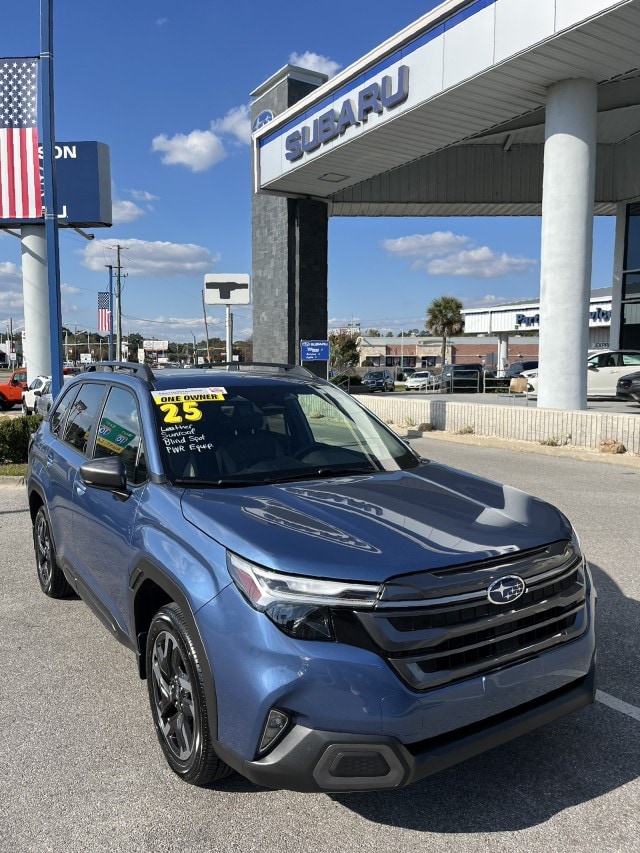 2025 Subaru Forester Limited's photo