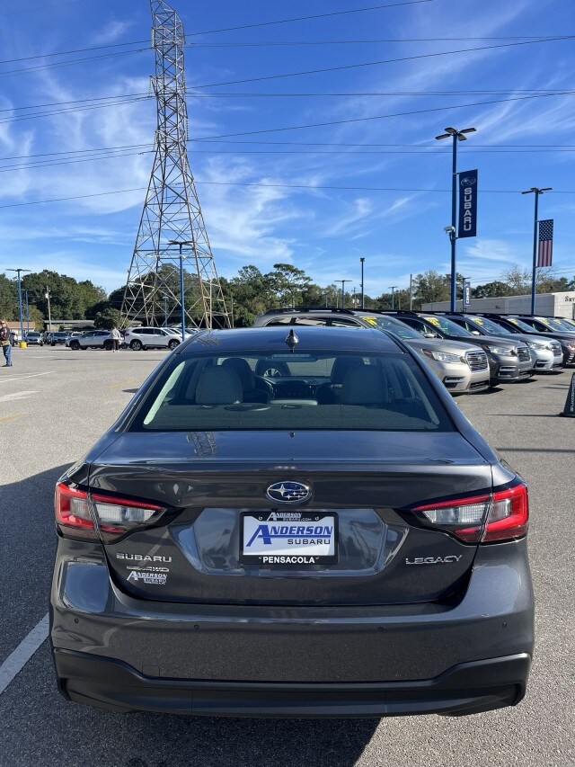 2025 Subaru Legacy Limited photo 3
