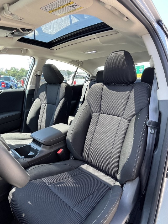 2025 Subaru Legacy Premium - Photo 16