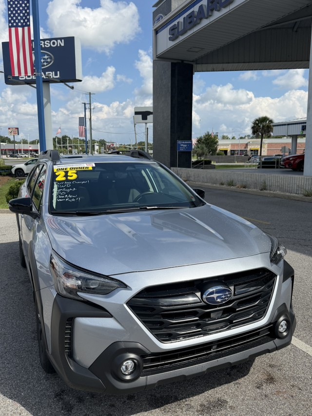 2025 Subaru Outback Onyx Edition XT's photo