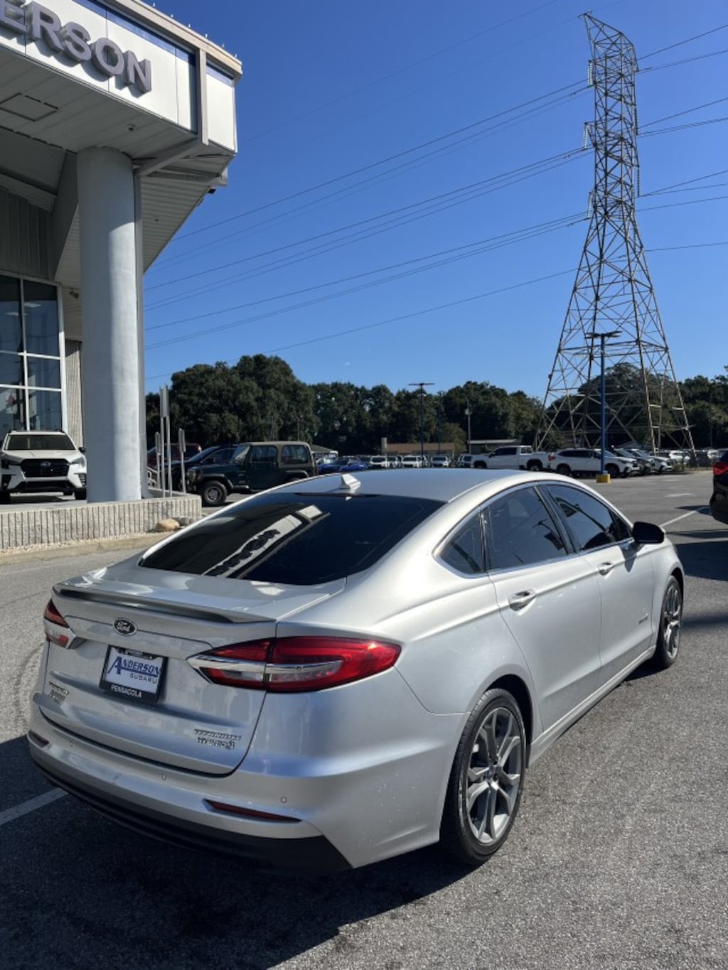 Used 2019 Ford Fusion Hybrid Titanium Sedan
