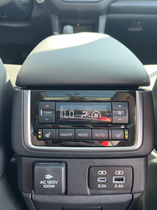 2026 Subaru Ascent Onyx Edition-Touring - Photo 19