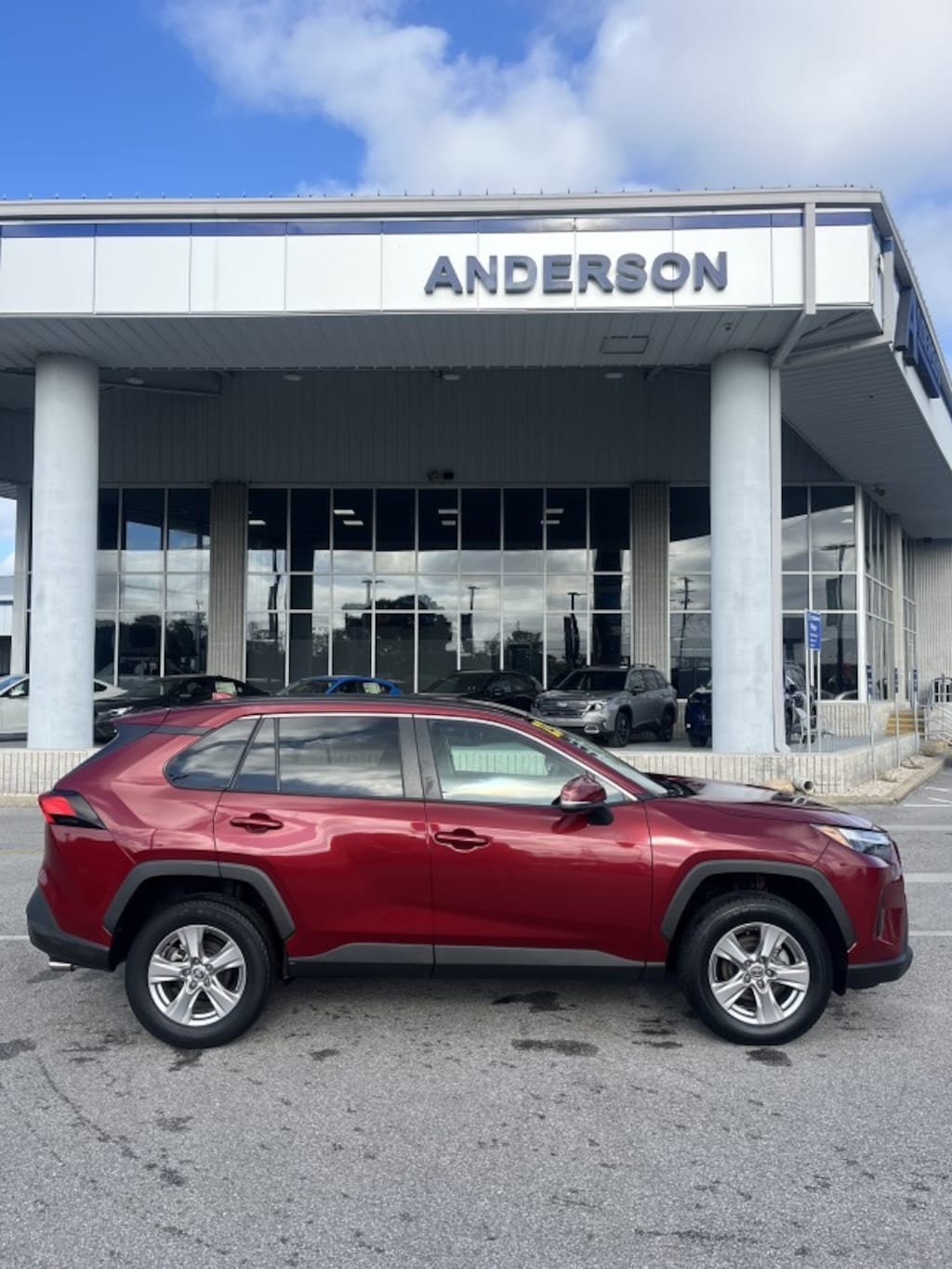 Used 2023 Toyota RAV4 XLE SUV