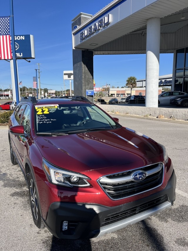 2022 Subaru Outback Limited's photo