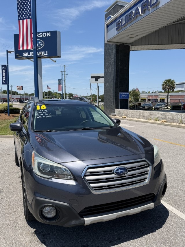 2016 Subaru Outback 2.5i Limited CVT's photo