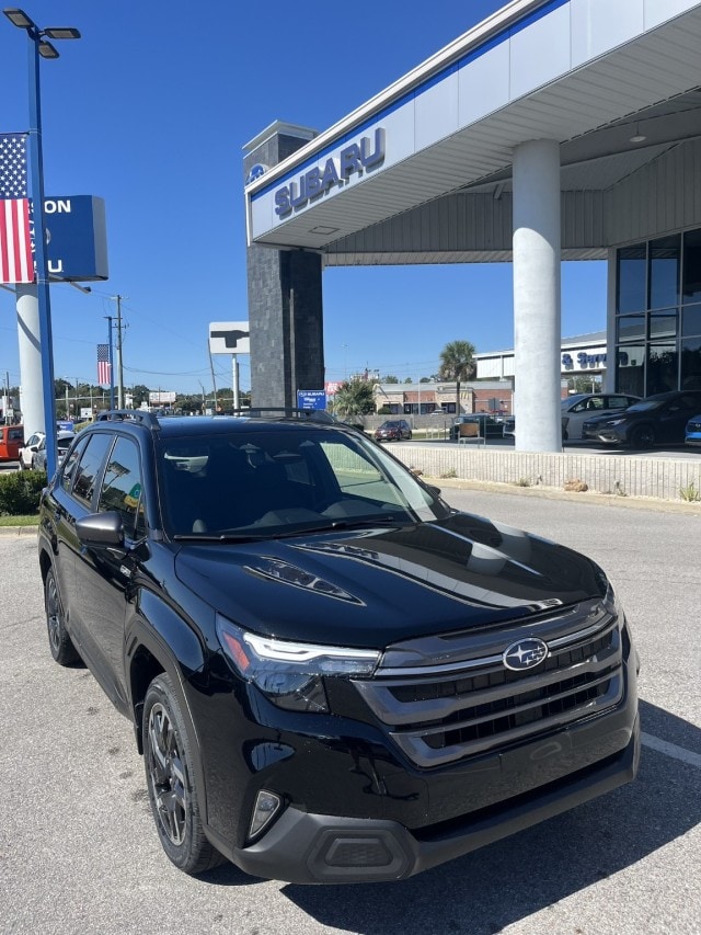 2025 Subaru Forester Premium's photo