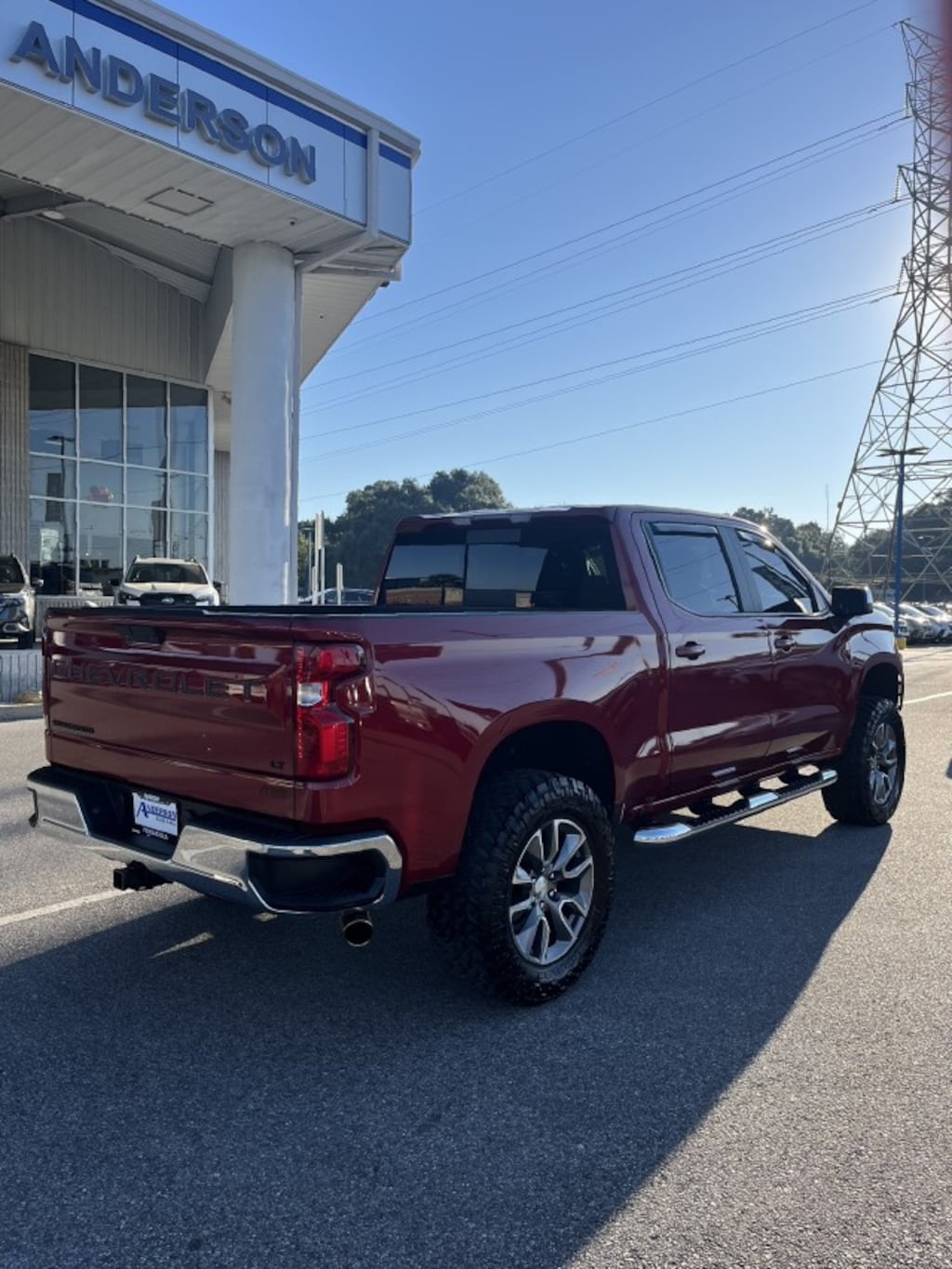 Used 2020 Chevrolet Silverado 1500 LT Truck Crew Cab