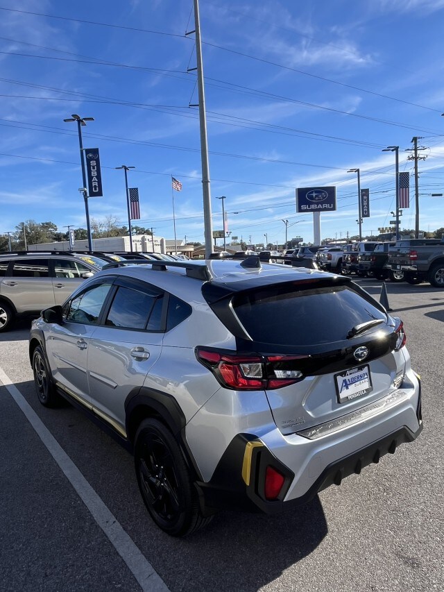 2025 Subaru Crosstrek Sport photo 3