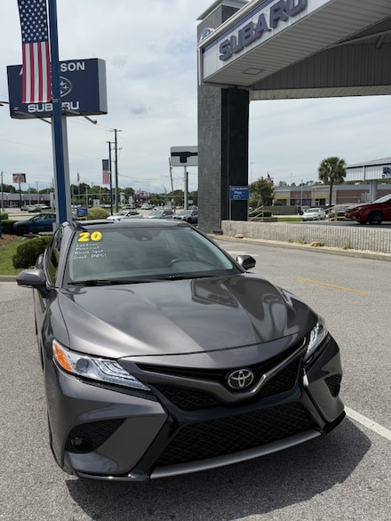 2020 Toyota Camry XSE Sedan