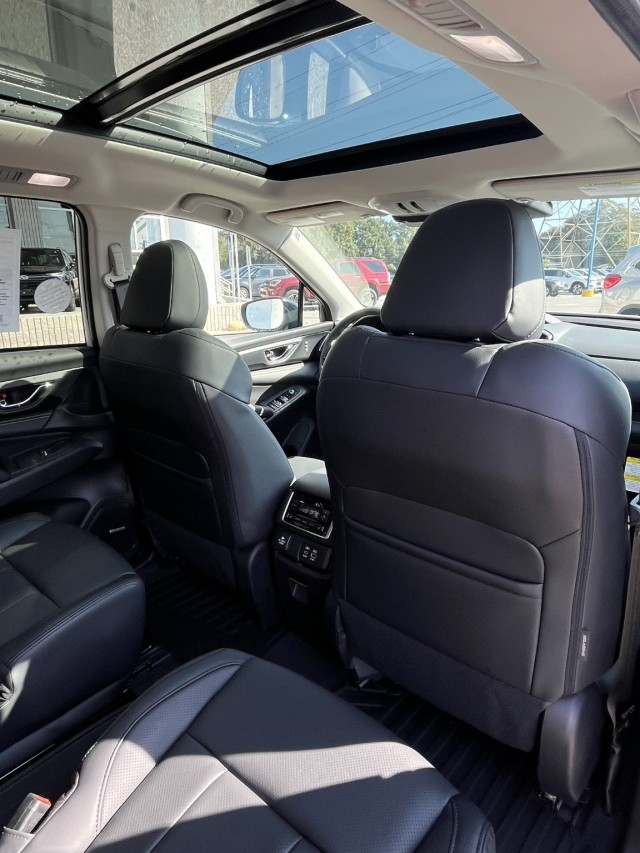 2026 Subaru Ascent Onyx Edition-Touring - Photo 13