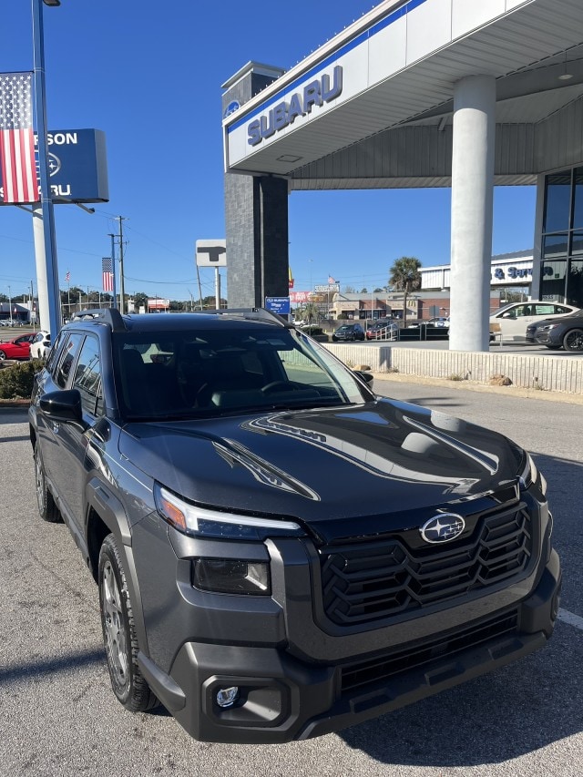 2026 Subaru Outback Premium's photo