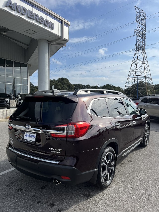 2024 Subaru Ascent Touring photo 3