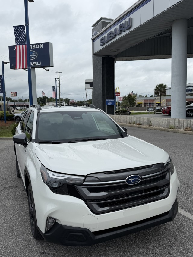 2026 Subaru Forester Premium Hybrid's photo