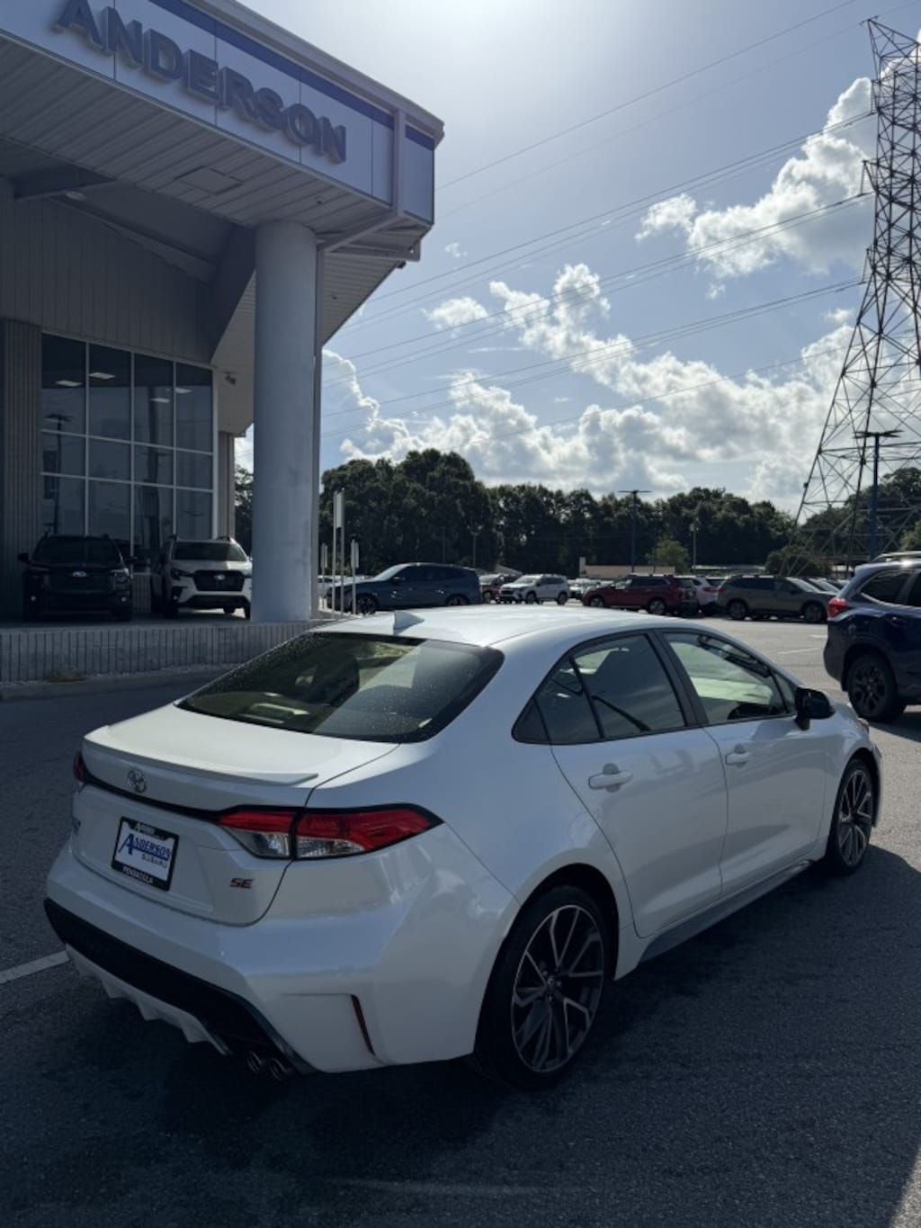 Used 2020 Toyota Corolla SE Sedan