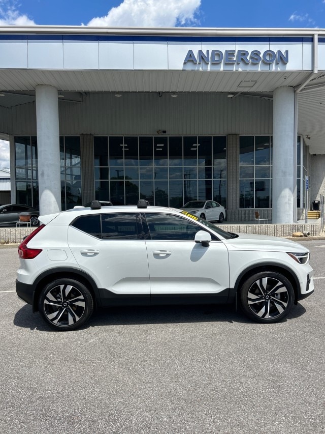 Used 2024 Volvo XC40 Plus with VIN YV4L12UE5R2202455 for sale in Pensacola, FL