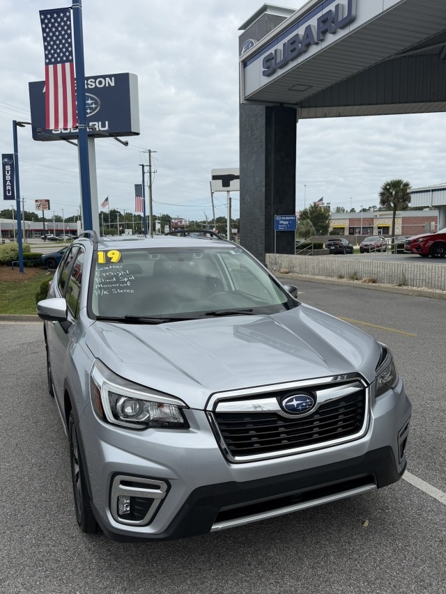 2019 Subaru Forester Touring's photo