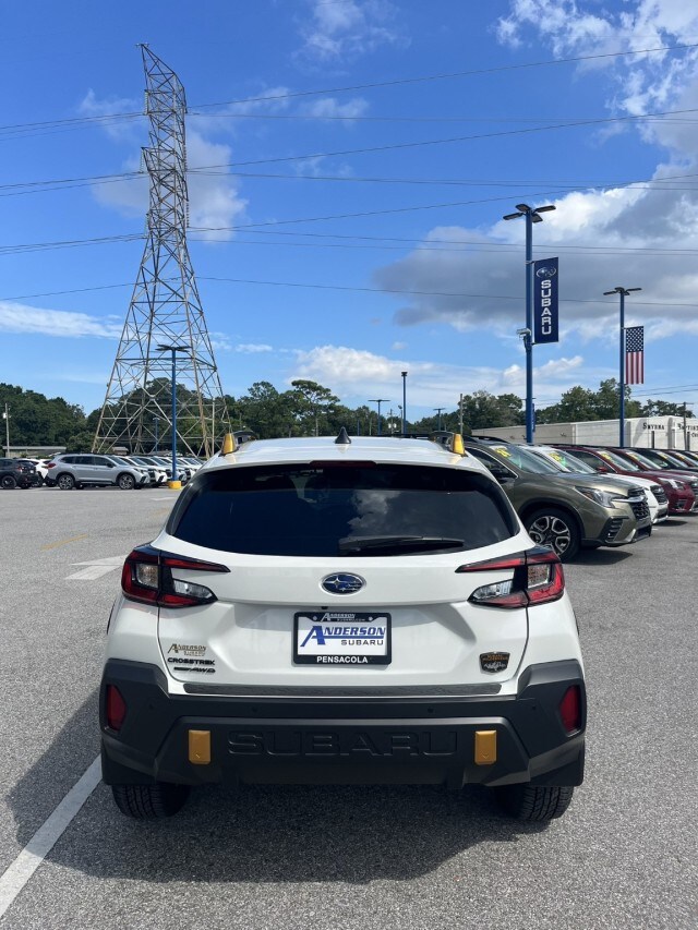 2025 Subaru Crosstrek Wilderness photo 2