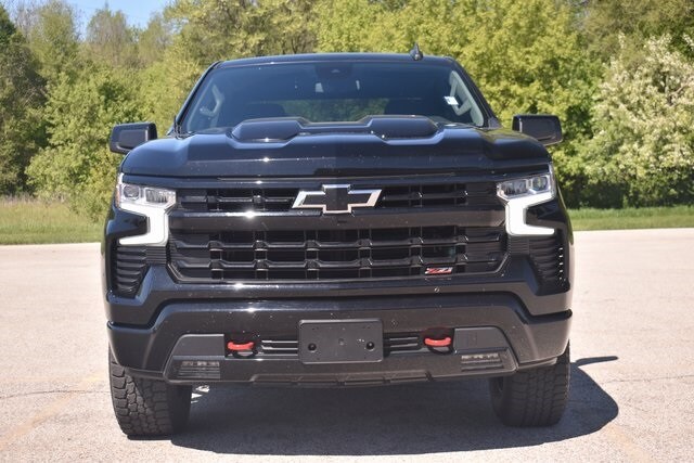 Certified 2023 Chevrolet Silverado 1500 LT Trail Boss with VIN 3GCUDFED0PG160941 for sale in Glendale, WI