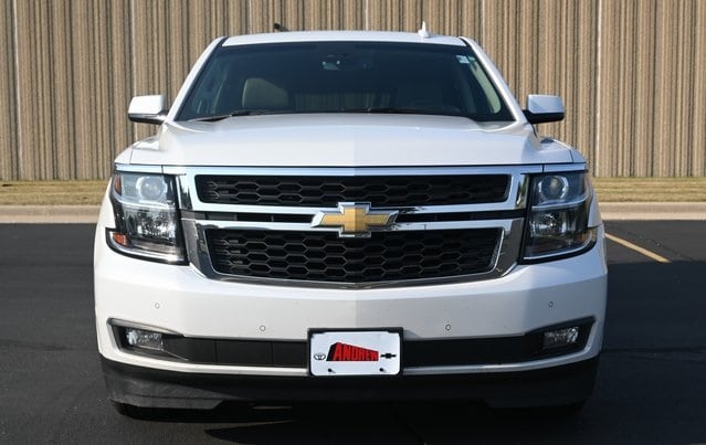 Used 2016 Chevrolet Suburban LT with VIN 1GNSKHKCXGR175569 for sale in Glendale, WI