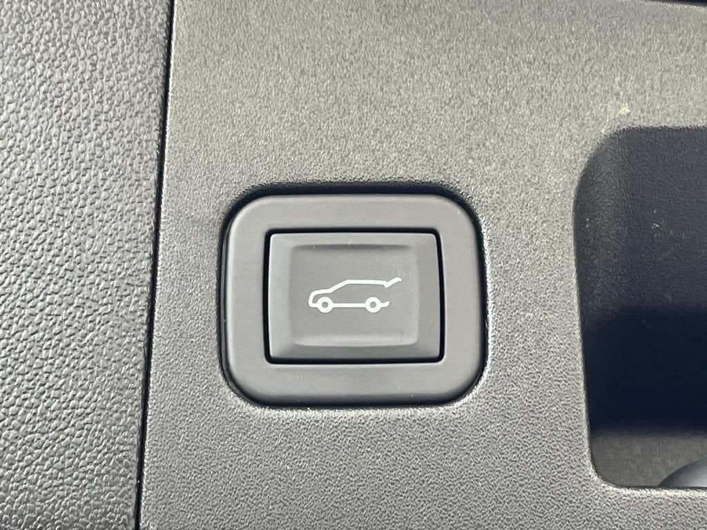 2026 Cadillac XT5 Premium Luxury - Photo 12