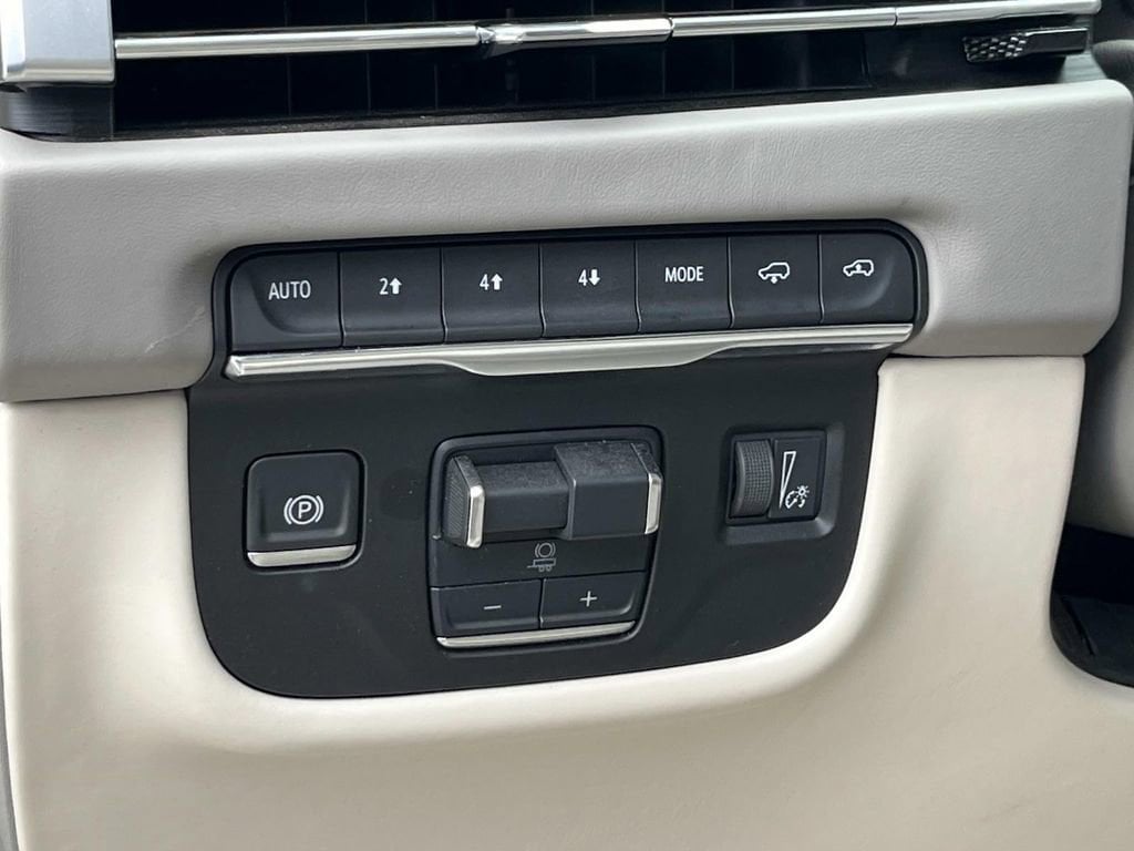 2025 Cadillac Escalade Sport Platinum - Photo 29