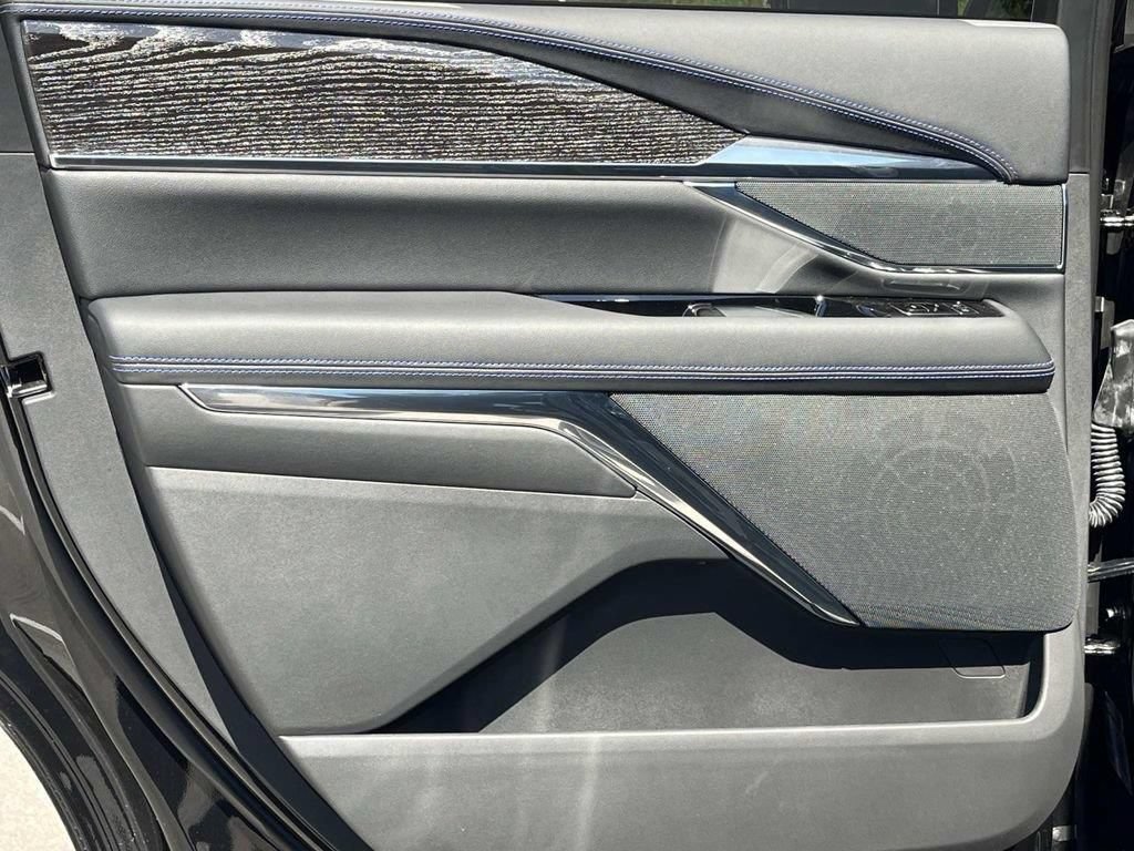 2026 Cadillac Escalade IQL Sport - Photo 22
