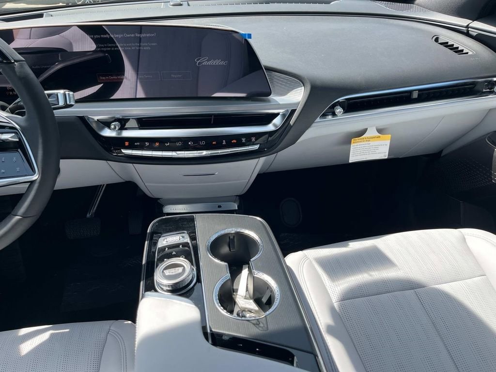 2026 Cadillac LYRIQ Sport - Photo 13