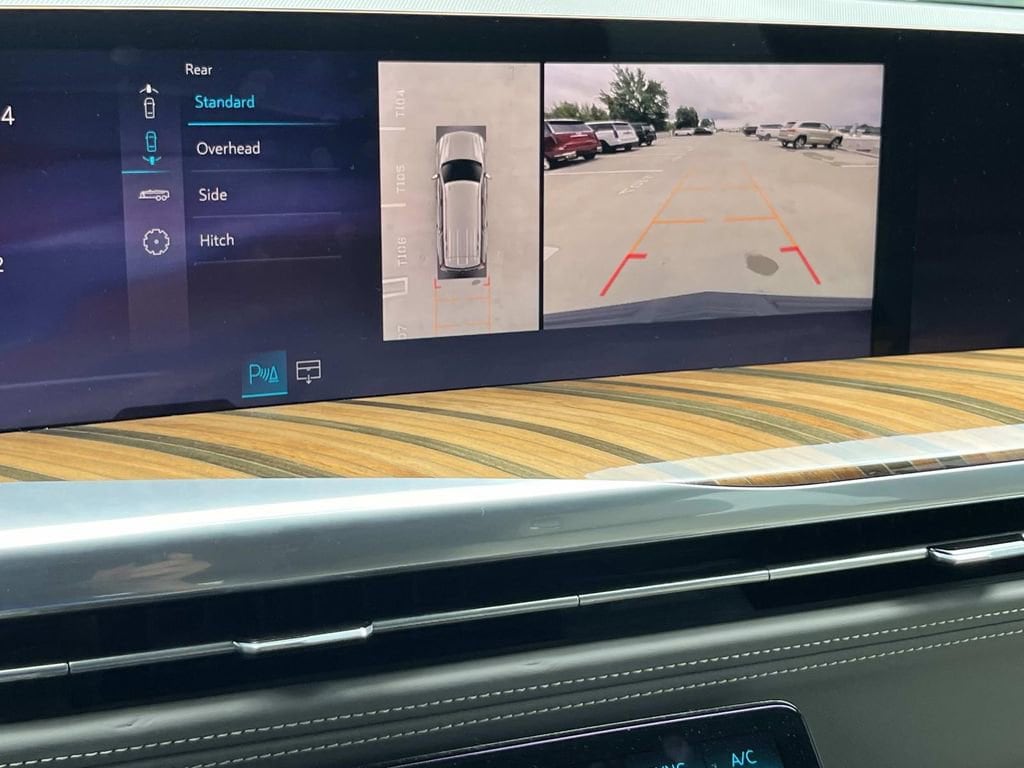 2025 Cadillac Escalade Sport Platinum - Photo 35