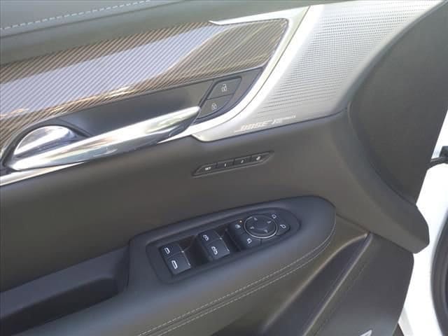 2025 Cadillac XT6 Premium Luxury - Photo 25