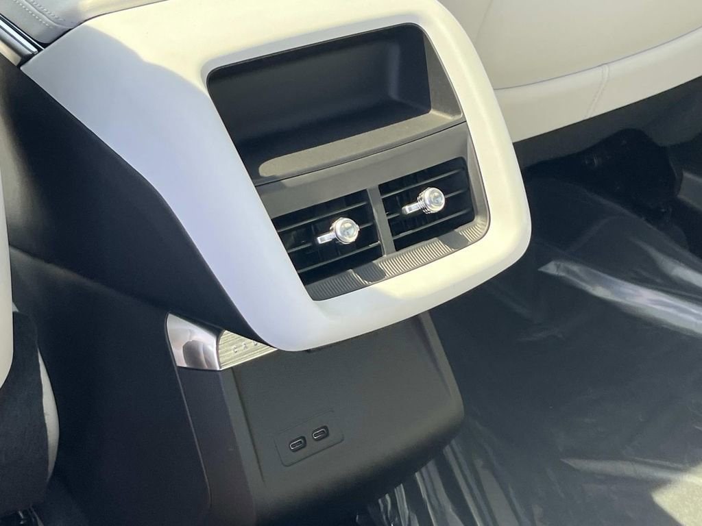 2026 Cadillac LYRIQ Sport - Photo 15