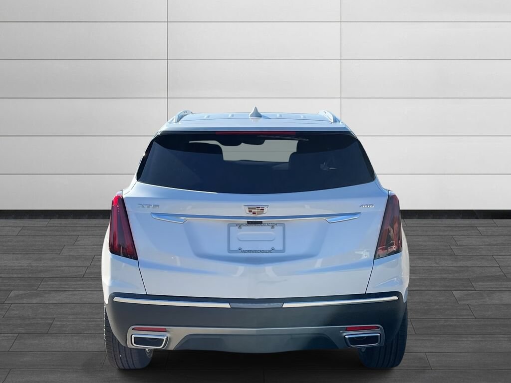 New 2026 CADILLAC XT5 Premium Luxury SUV