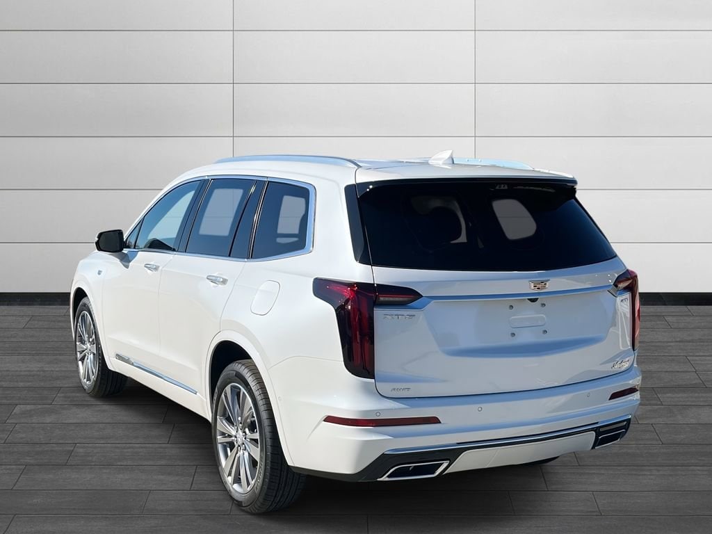 New 2025 CADILLAC XT6 Premium Luxury SUV