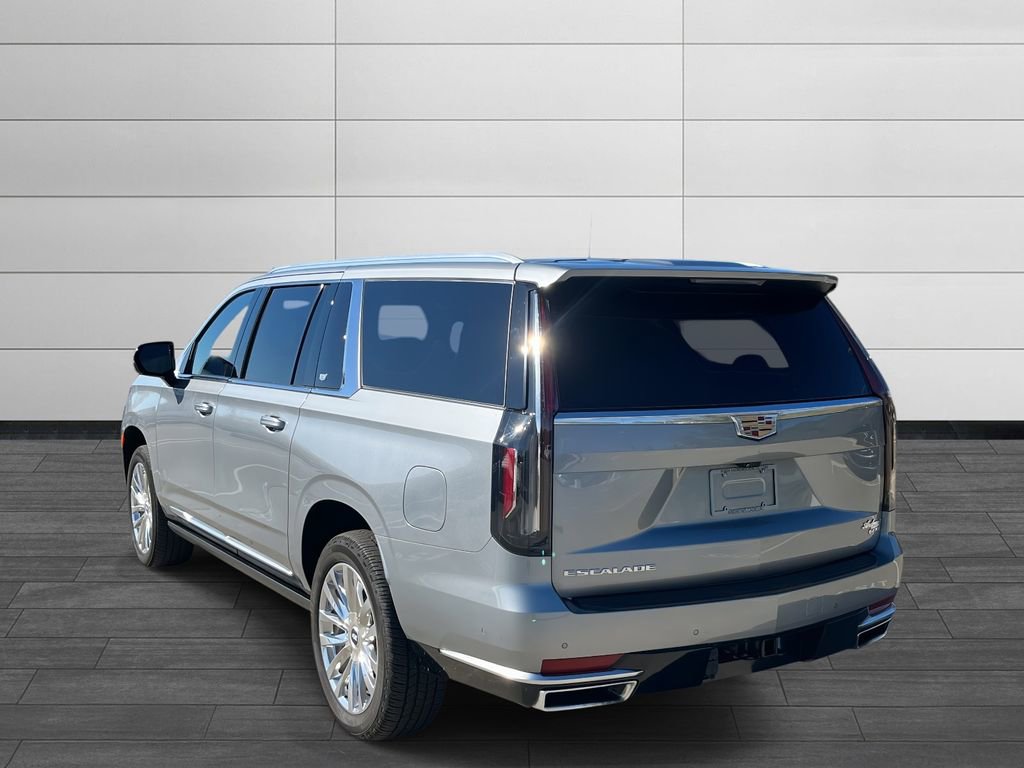 2024 Cadillac Escalade ESV Premium Luxury photo 3
